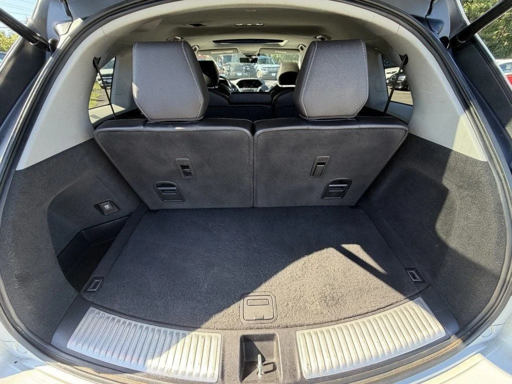 Used 2020 Platinum White Pearl Acura SH-AWD 7-Passenger w/Technology Pkg image 38