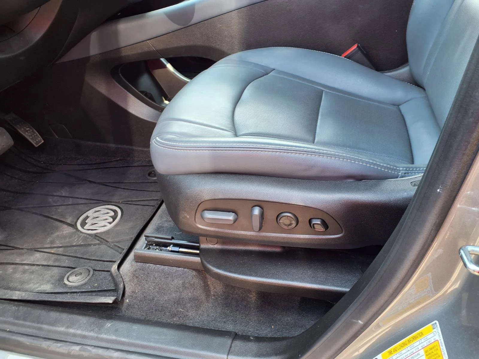 Used 2023 Moonstone Gray Metallic Buick Premium image 14