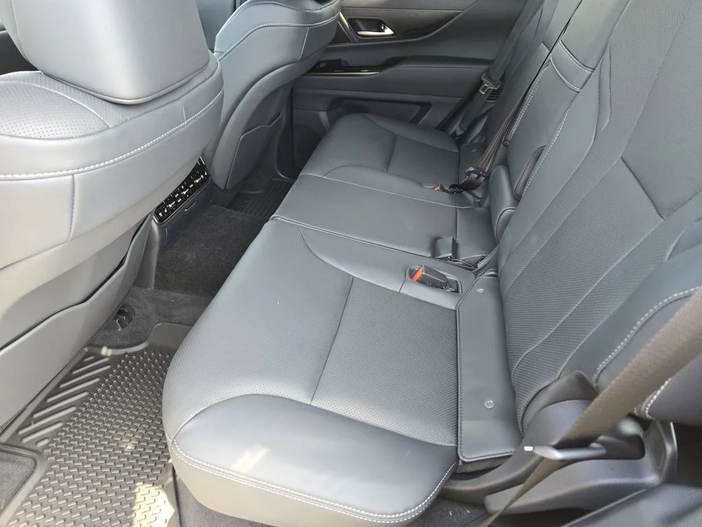 New 2026 Manganese Luster Lexus 700h Luxury image 20