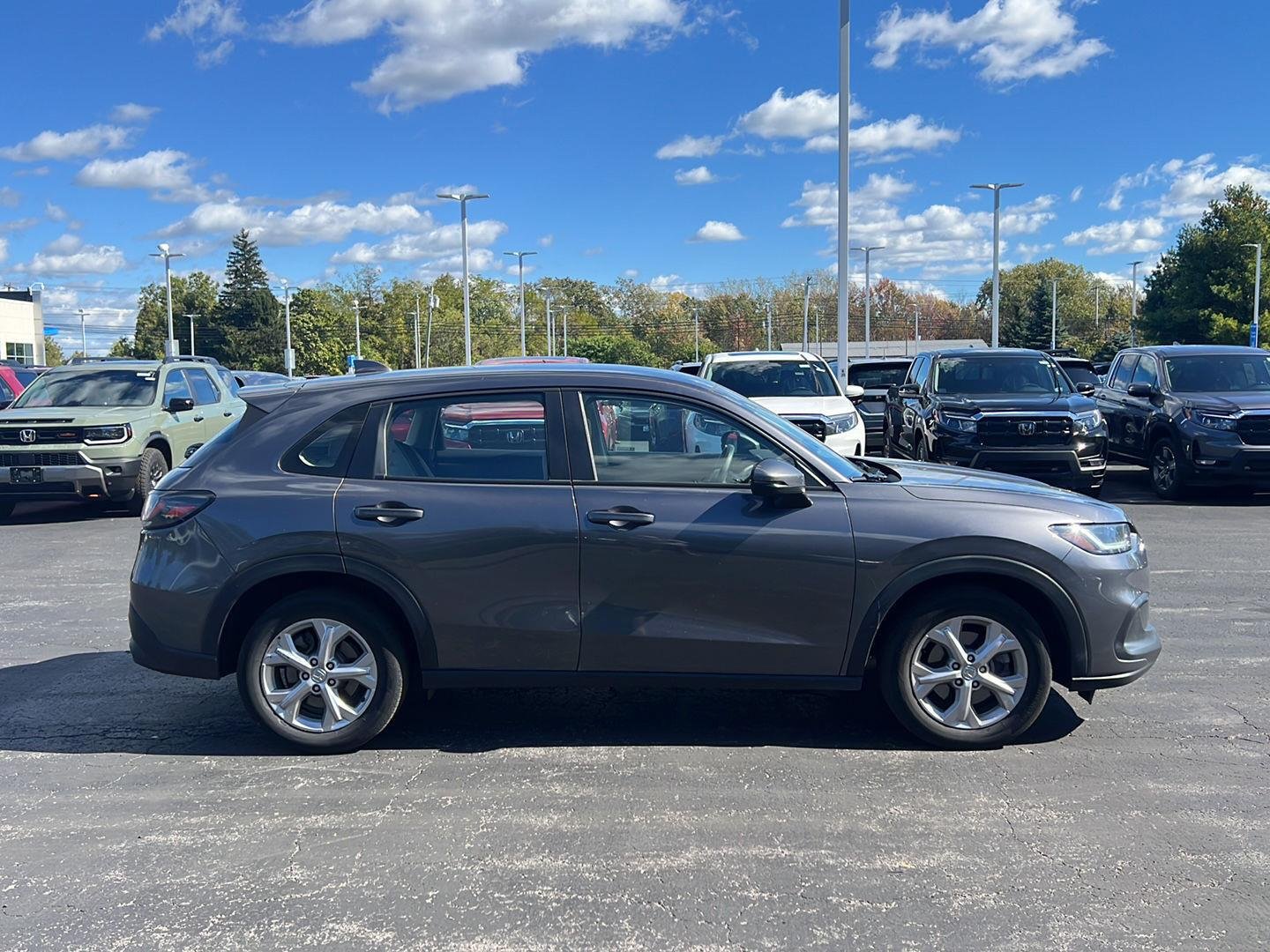 Used 2024 Modern Steel Metallic Honda LX image 9