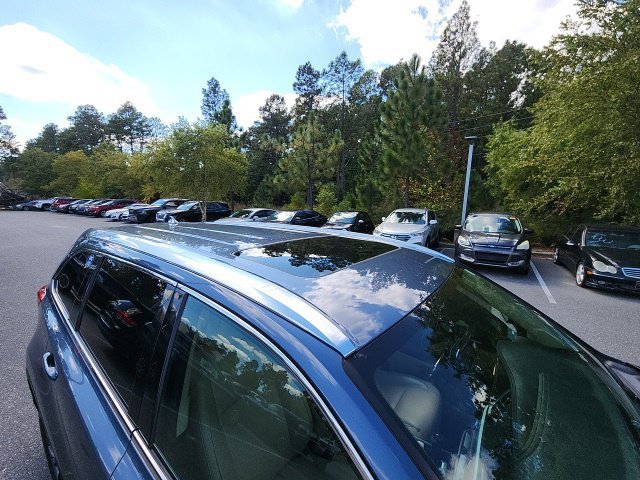 Used 2017 Blue Toyota XLE image 22