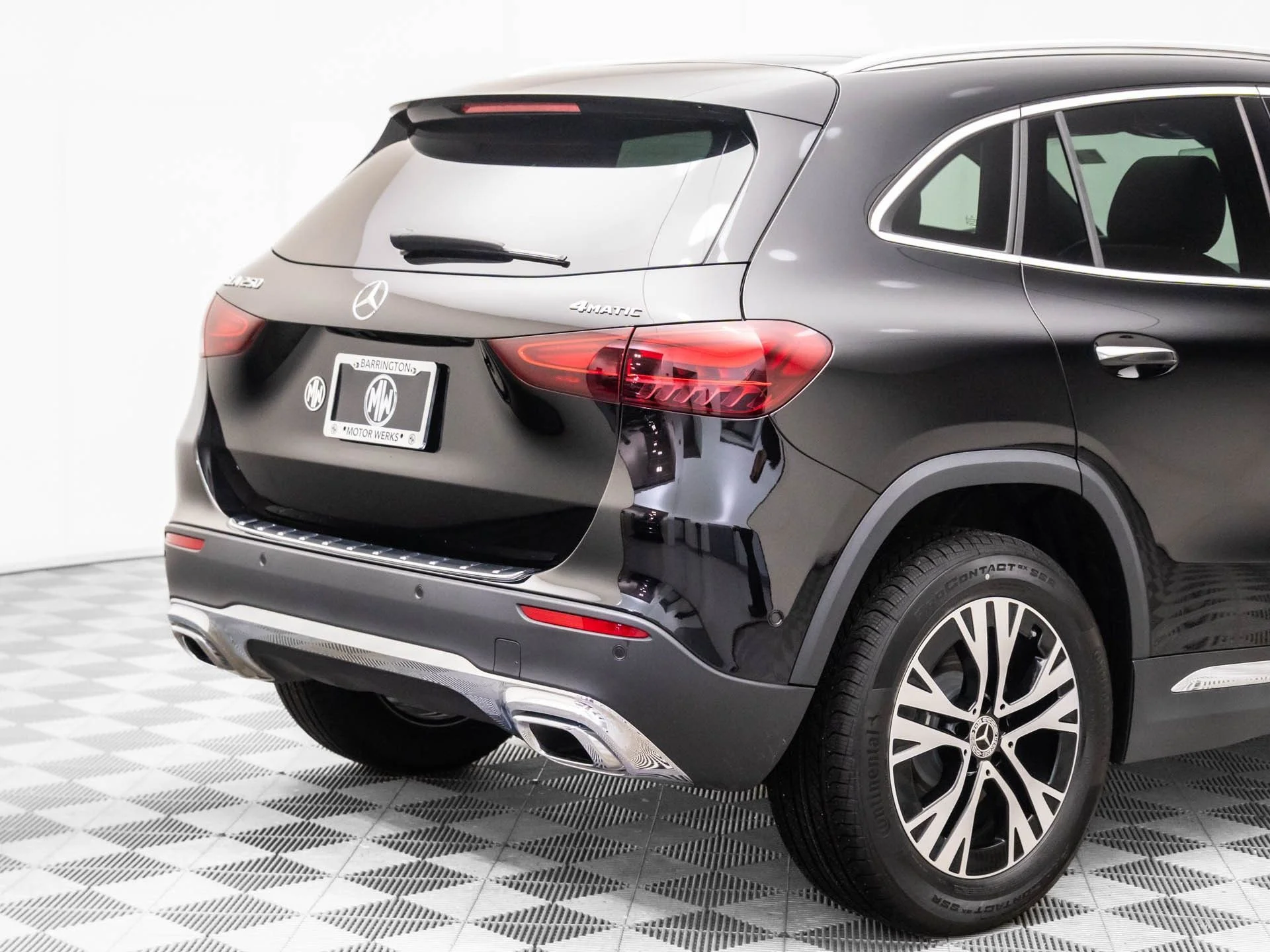 New 2026 Black Mercedes-Benz GLA 250 image 32