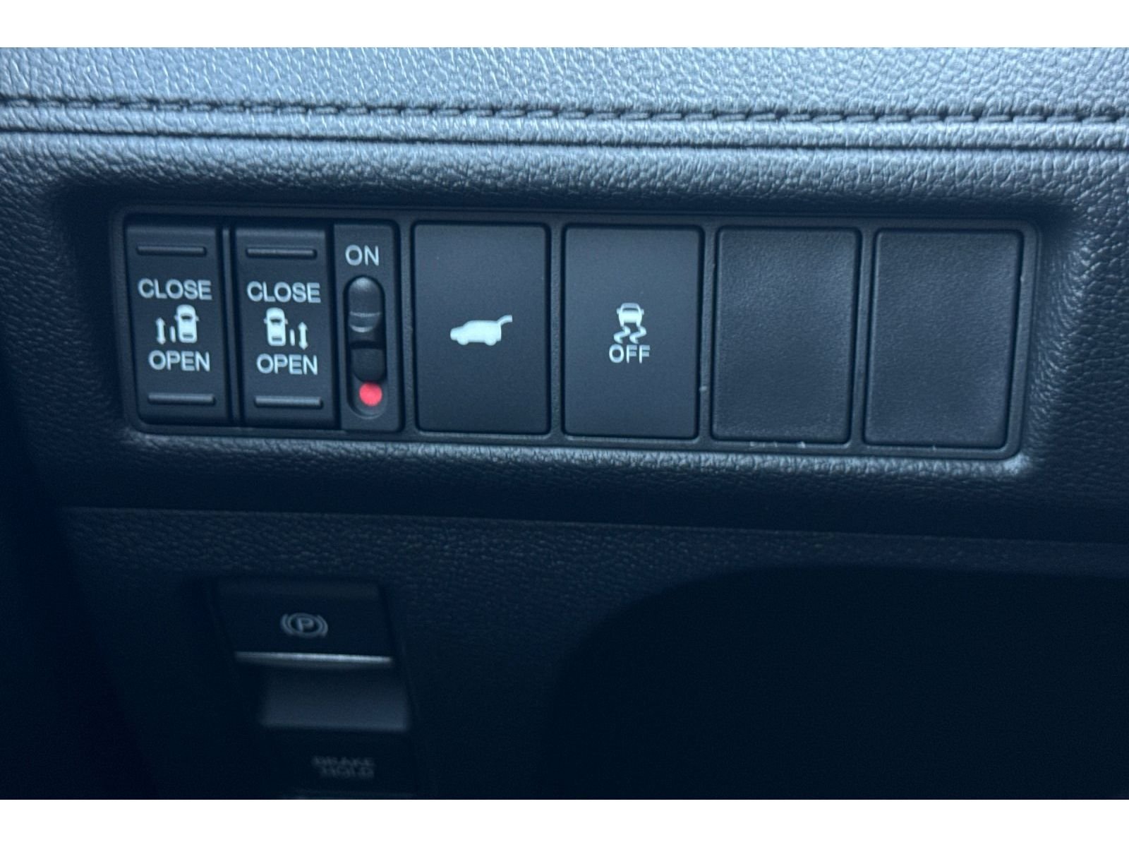 Used 2026 Modern Steel Metallic Honda EX-L image 31