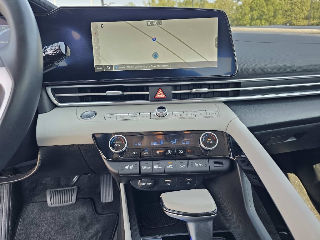 Used 2025 Gray Hyundai Limited image 25