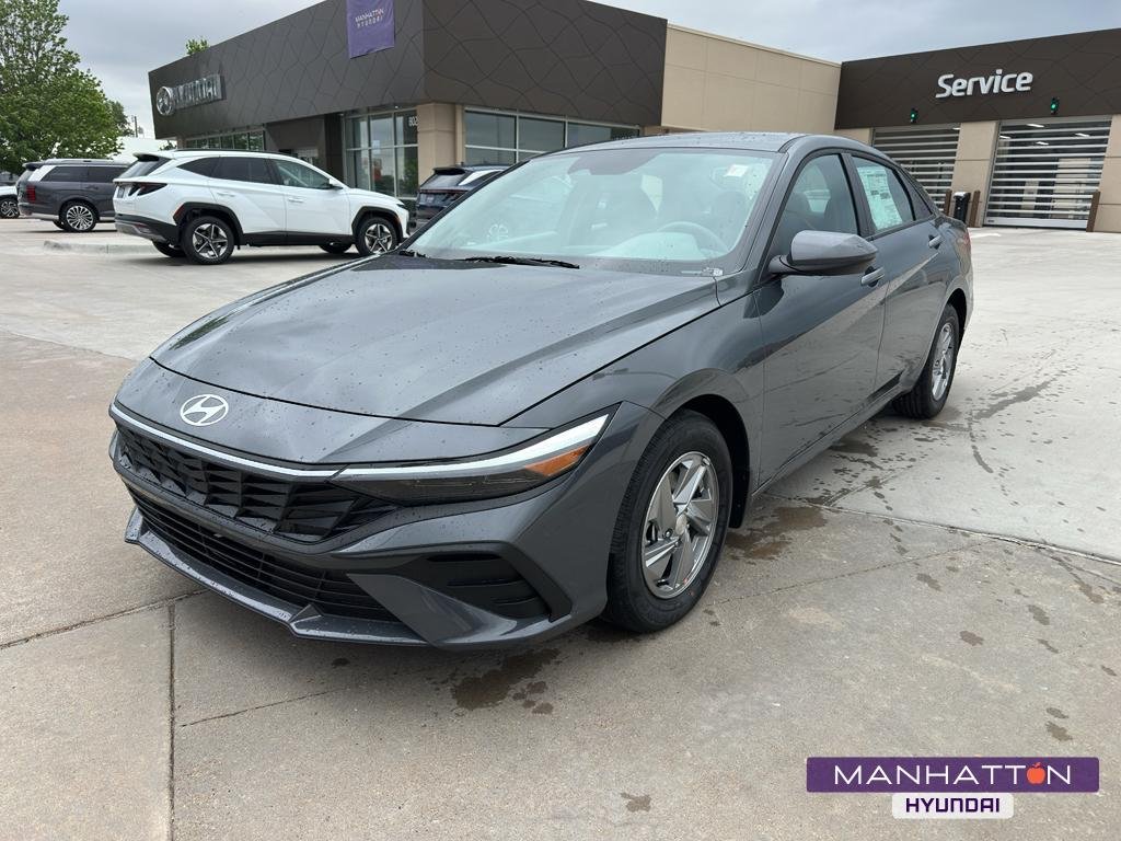 2026 Hyundai Elantra 2.0 SE IVT's photo