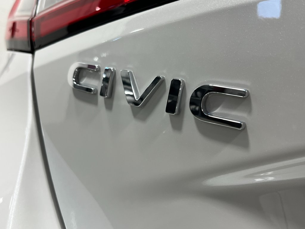 New 2026 Platinum White Pearl Honda Sport Touring image 6