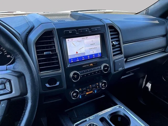 Used 2020 White Ford XLT image 12