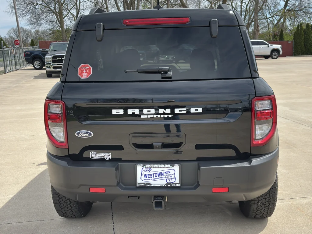 Used 2023 Shadow Black Ford Badlands image 6
