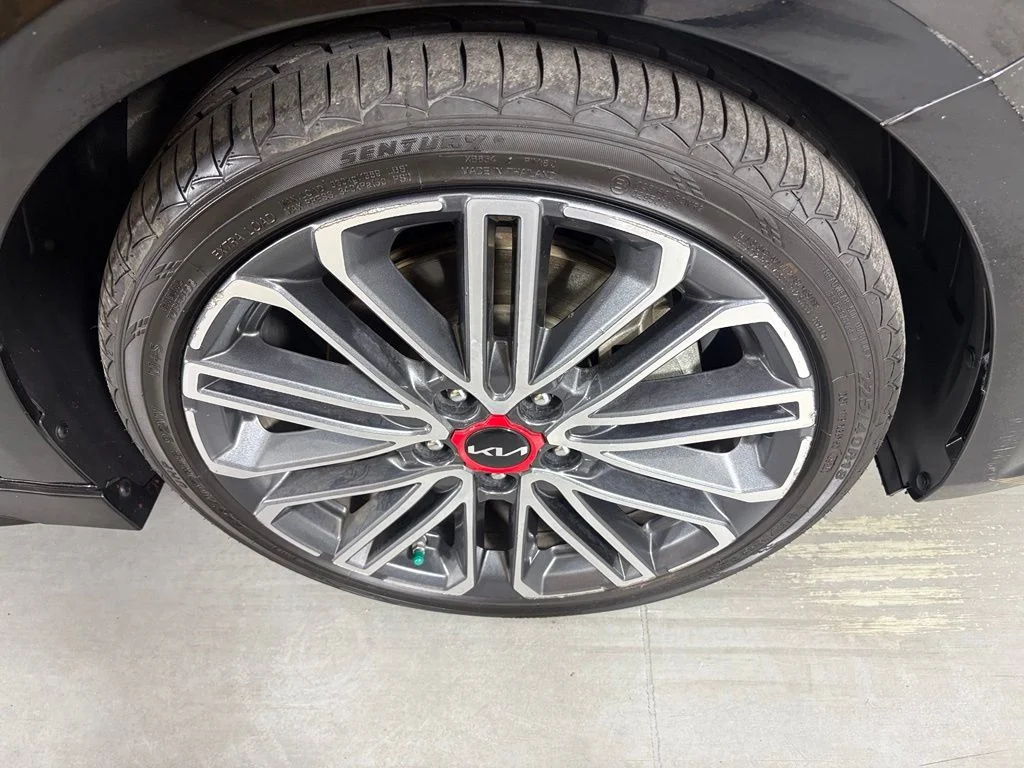 Used 2023 Black Kia GT image 11
