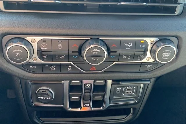 2025 Jeep Wrangler 4-Door Sport S - Photo 34