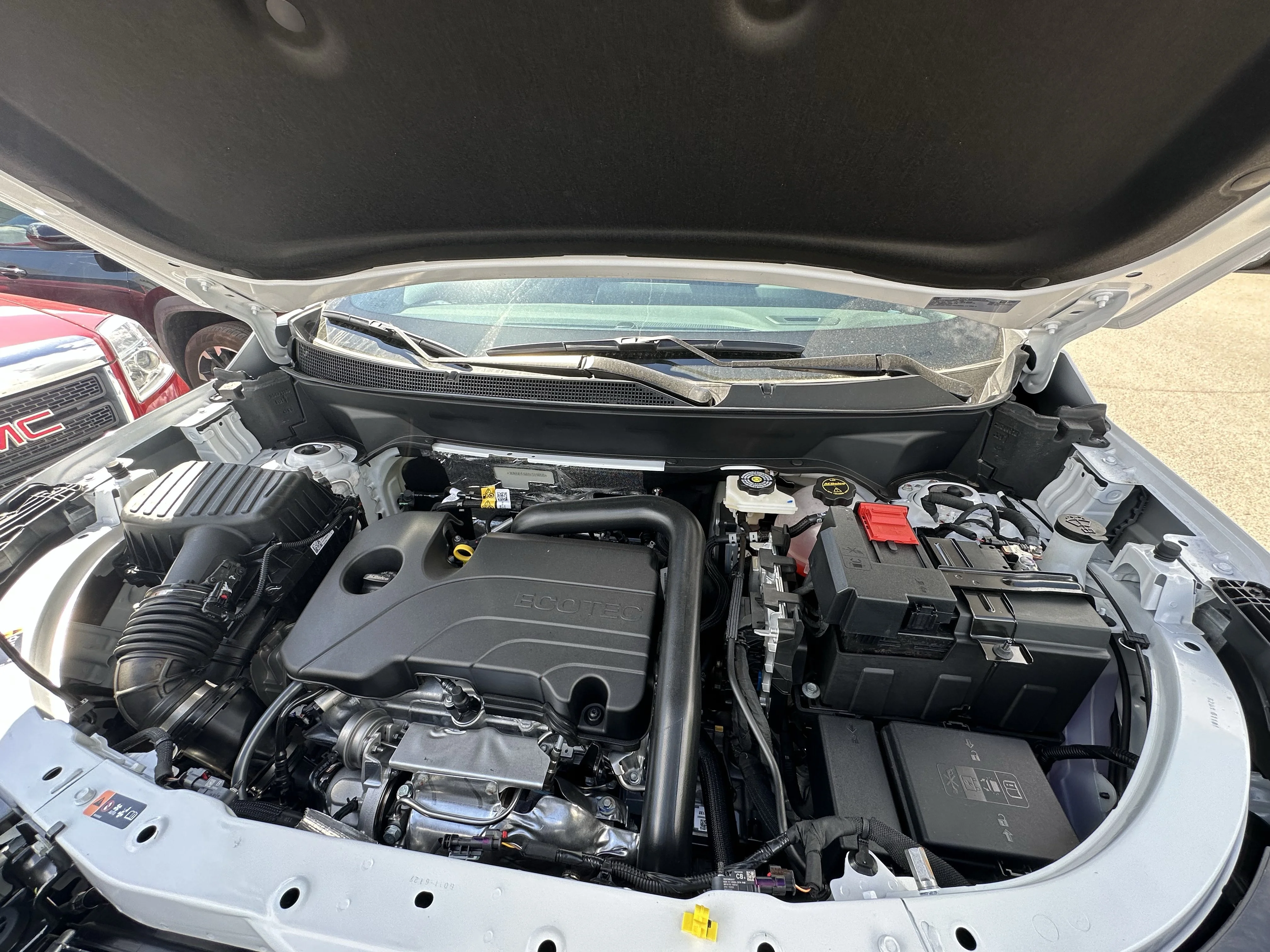New 2026 Summit White Chevrolet AWD LT image 7