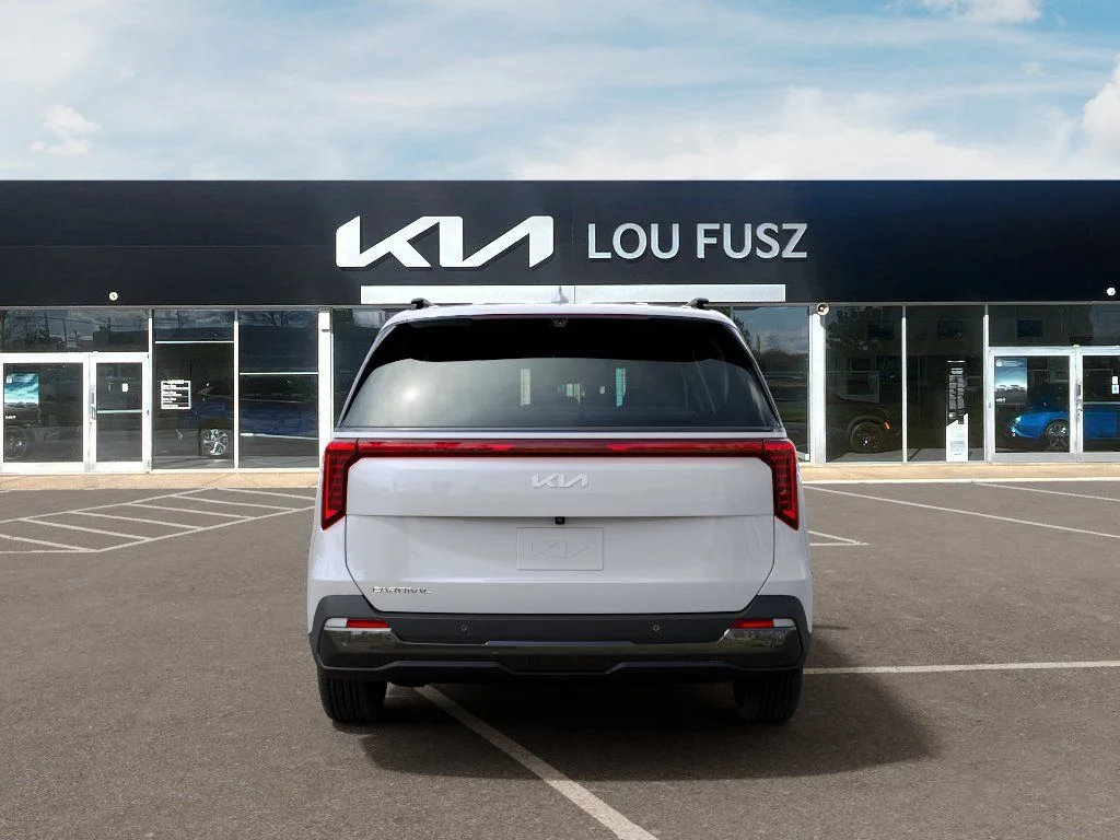 New 2026 Snow White Pearl Kia SX Prestige image 5