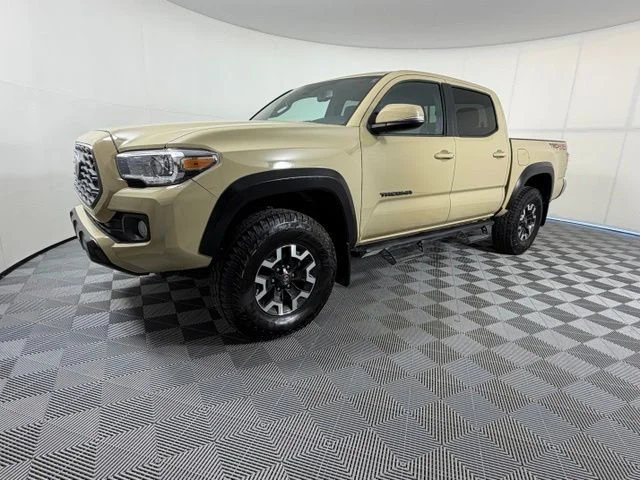 Used 2020  Toyota TRD Off-Road image 3