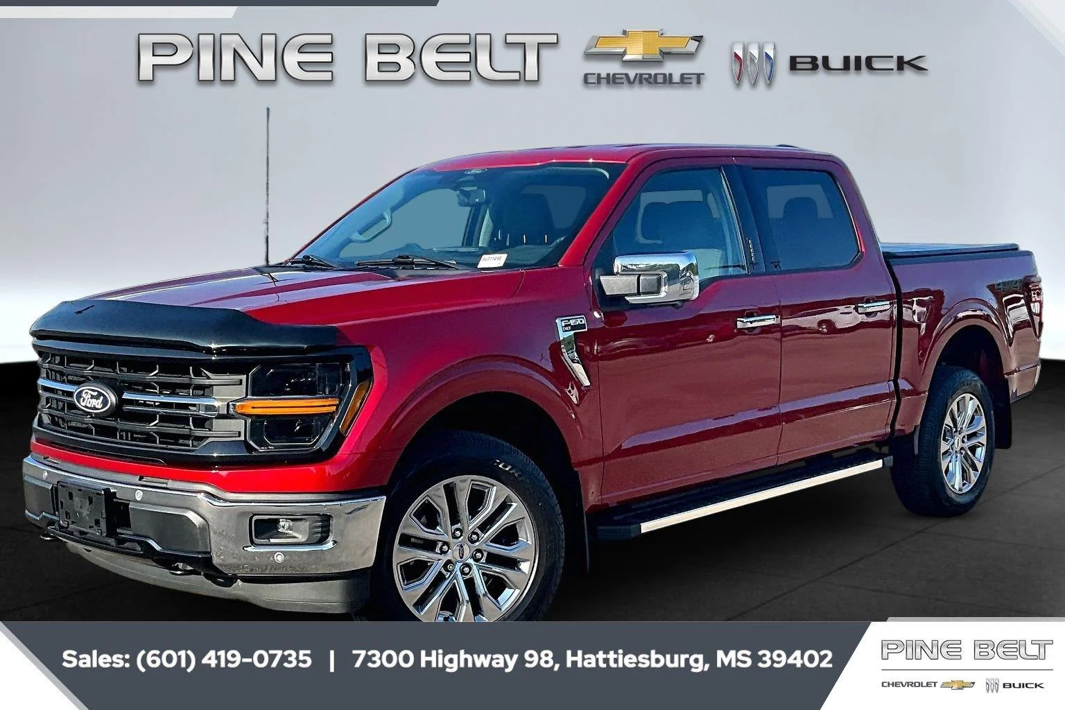 Used 2024 Rapid Red Metallic Tinted Clearcoat Ford XLT image 11