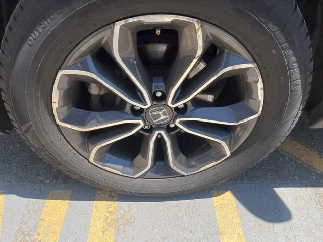 Certified Used 2022 Gray Honda EX image 9