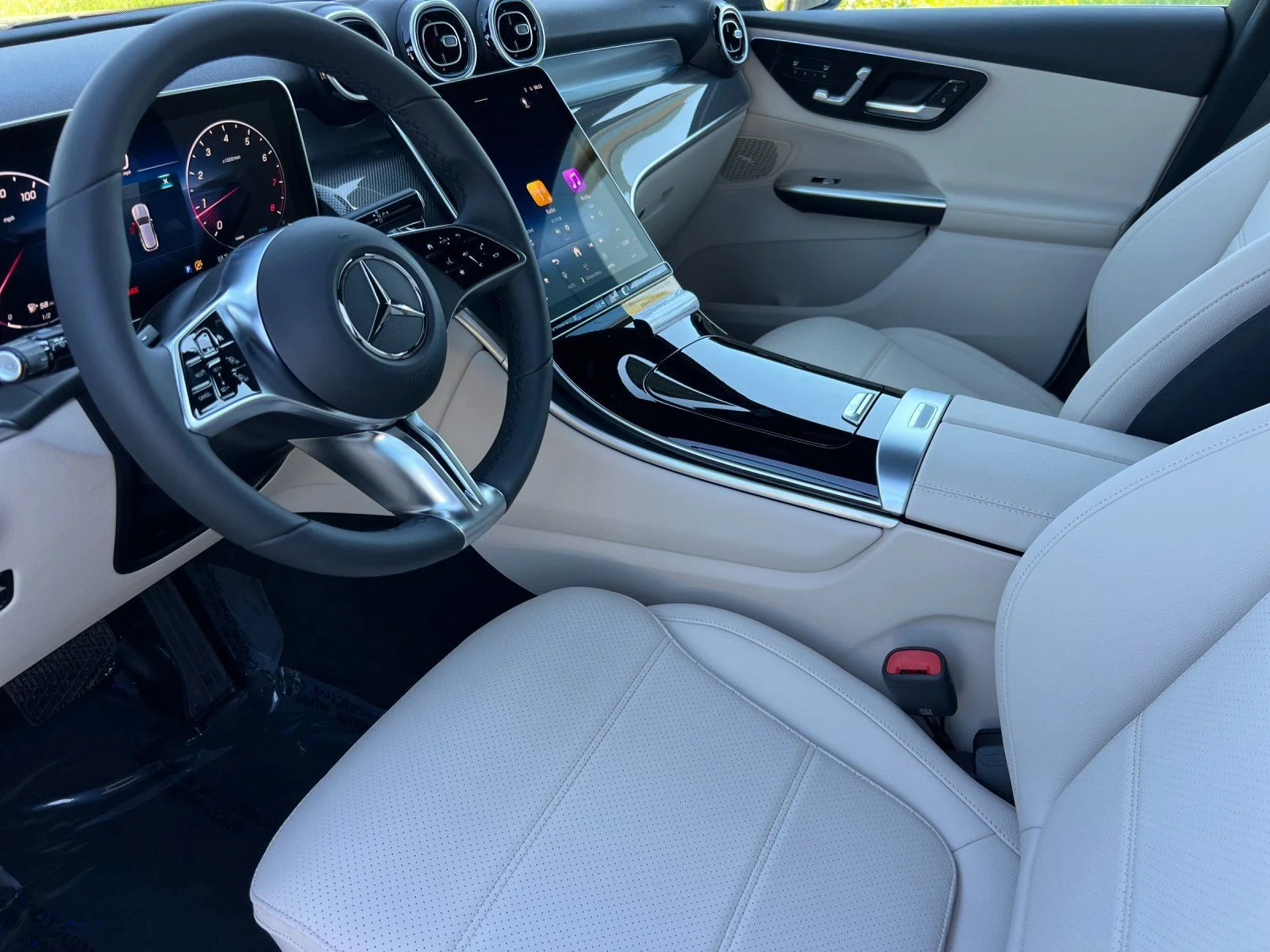 New 2026 Gray Mercedes-Benz GLC 300 image 13
