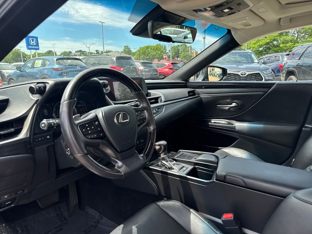 Used 2020 Gray Lexus 350 image 14