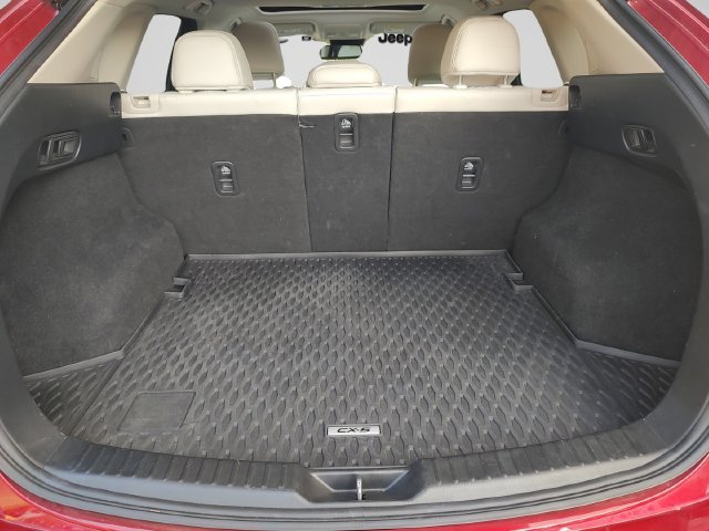 Used 2017 Red Mazda Grand Select image 31