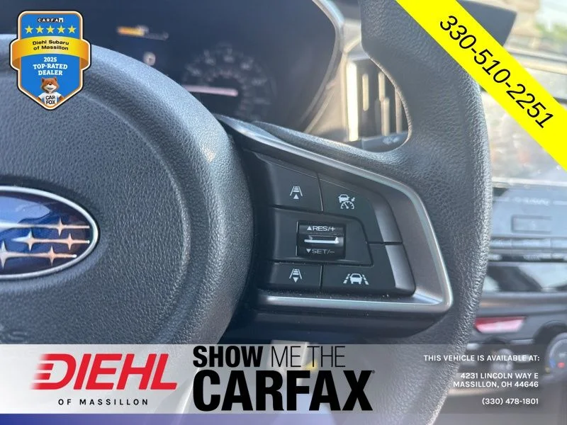 Used 2020 White Subaru Base image 17