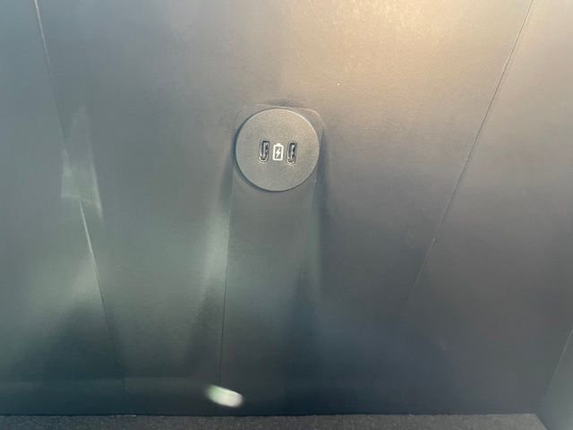 New 2026 Agate Black Metallic Ford F-250® Lariat® image 41