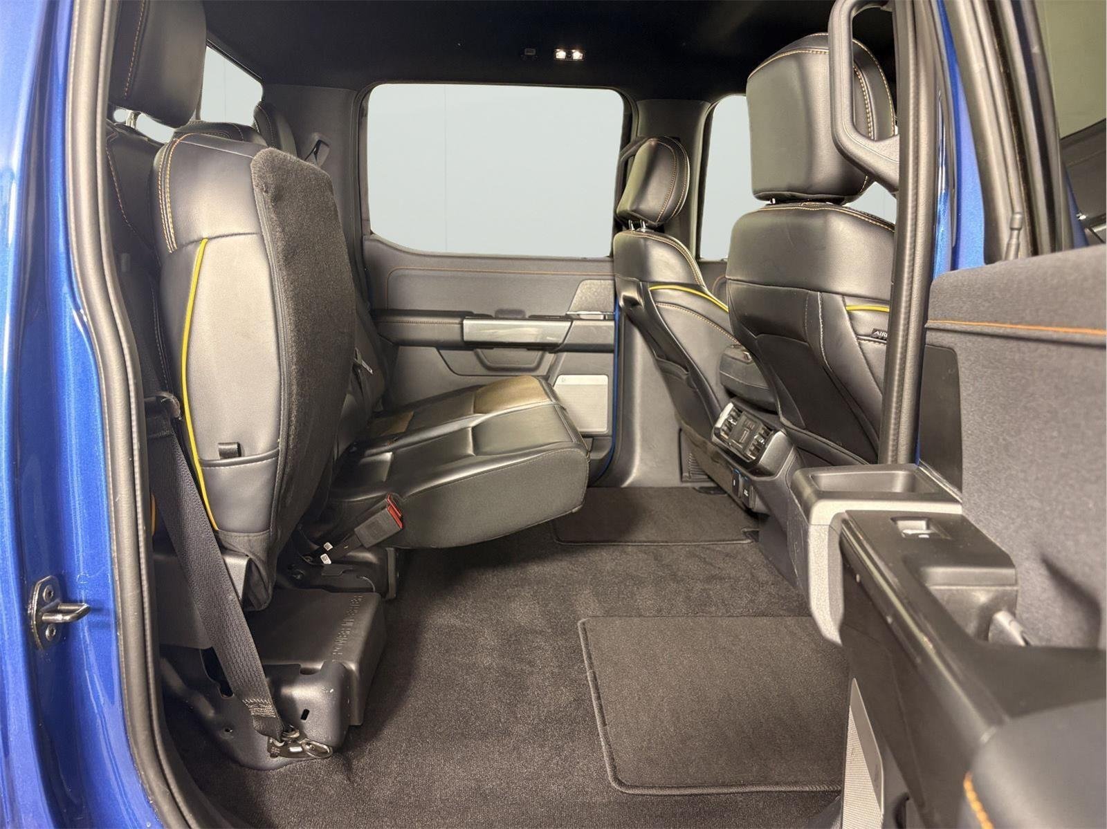 Used 2022 Atlas Blue Ford Tremor image 19