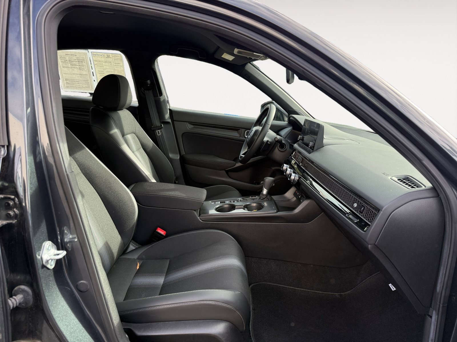 2025 Honda Civic Hatchback Sport - Photo 19