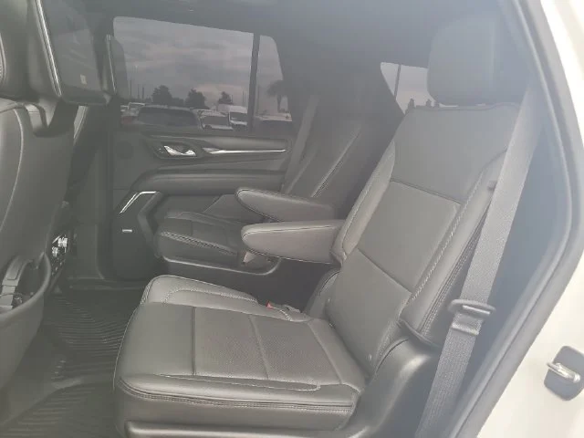 Used 2024 White GMC Denali image 16