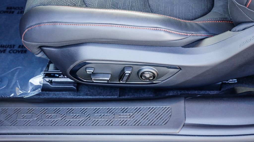 New 2026 Diamond Black Dodge Scat Pack Plus image 26