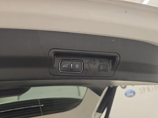 New 2026 Star White Metallic Tri-Coat Ford Active image 18
