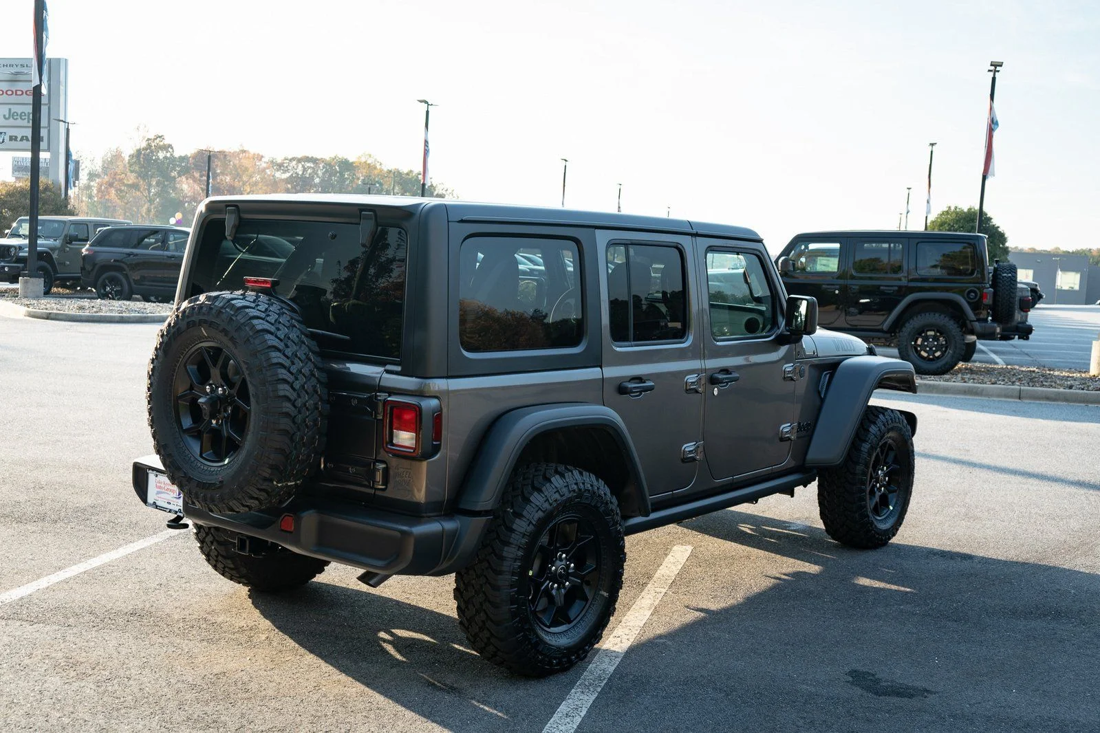 New 2026 Granite Crystal Metallic Clear-Coat Exterior Paint Jeep Willys image 10