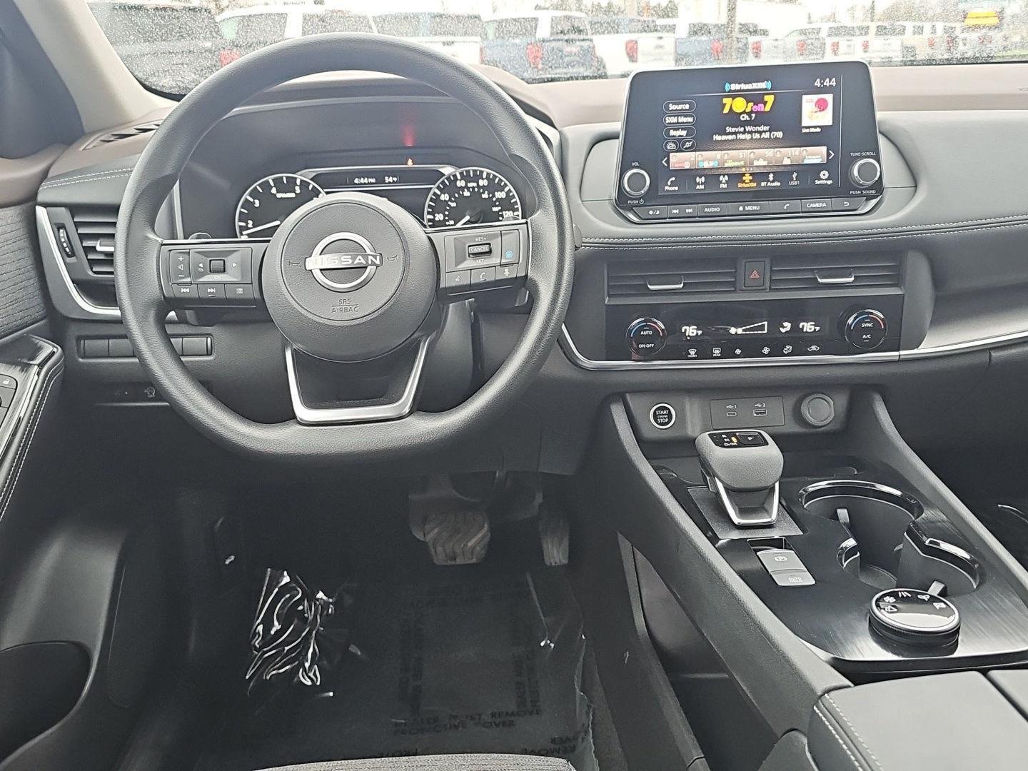 Used 2023 Pearl White Tri Nissan SV image 14