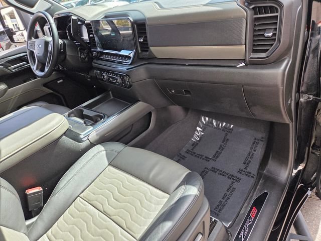 2024 Chevrolet Silverado 2500HD ZR2 - Photo 15