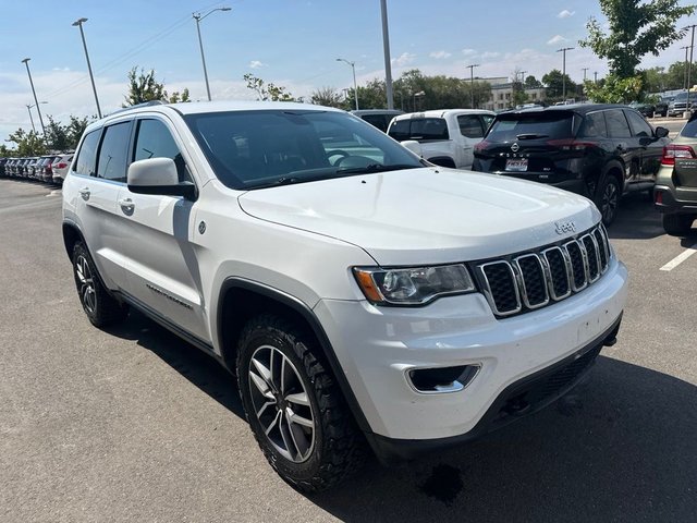 2020 Jeep Grand Cherokee Laredo