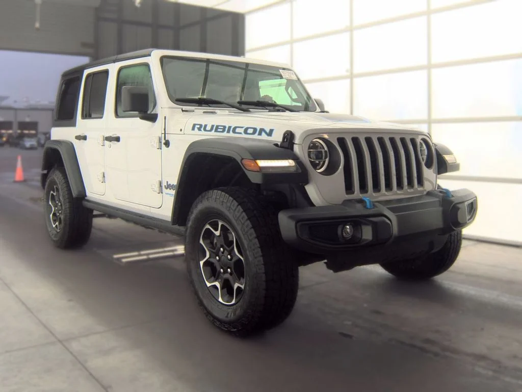 Used 2022 White Jeep Unlimited Rubicon 4xe image 3