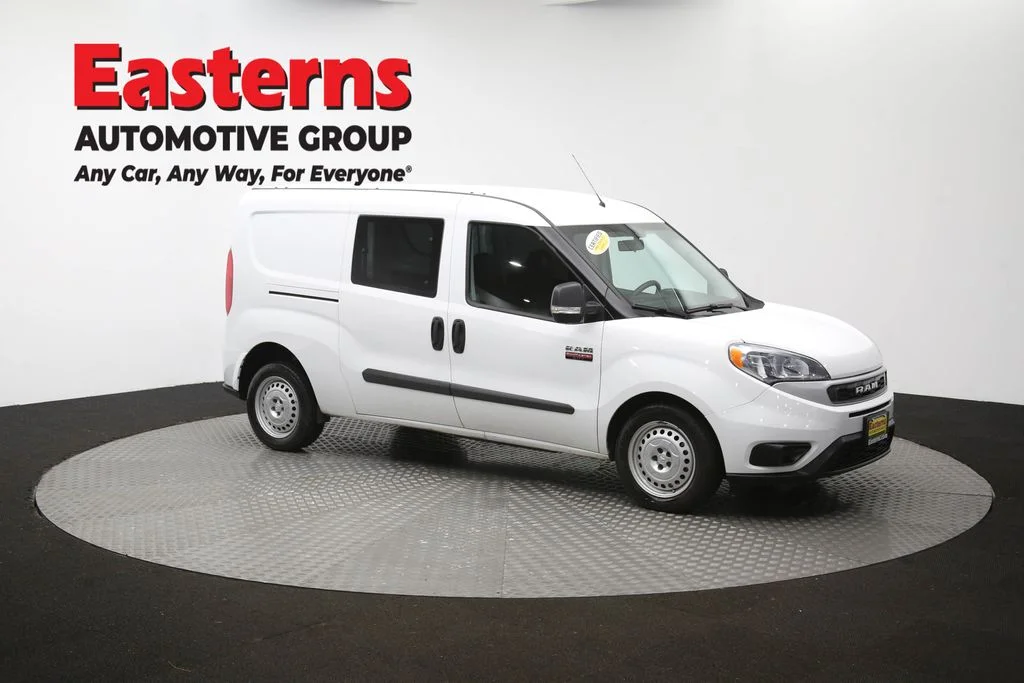 Used 2022 White Ram Base image 47