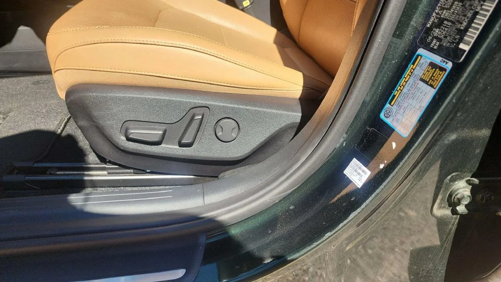 Used 2023 Green Kia GT-Line image 16