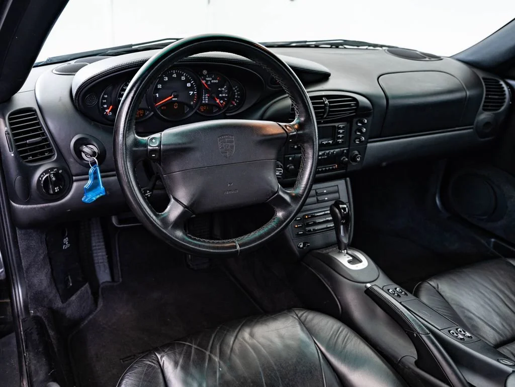 Used 2001 Black Porsche Carrera image 4
