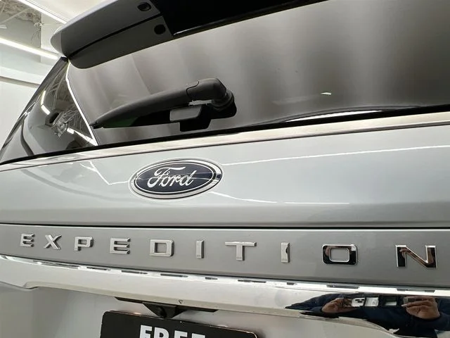Used 2024 Silver Ford Limited image 40