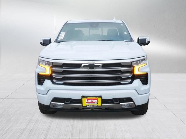 Used 2026 Chevrolet Silverado 1500 High Country with VIN 1GCUKJE83TZ176184 for sale in Cambridge, Minnesota