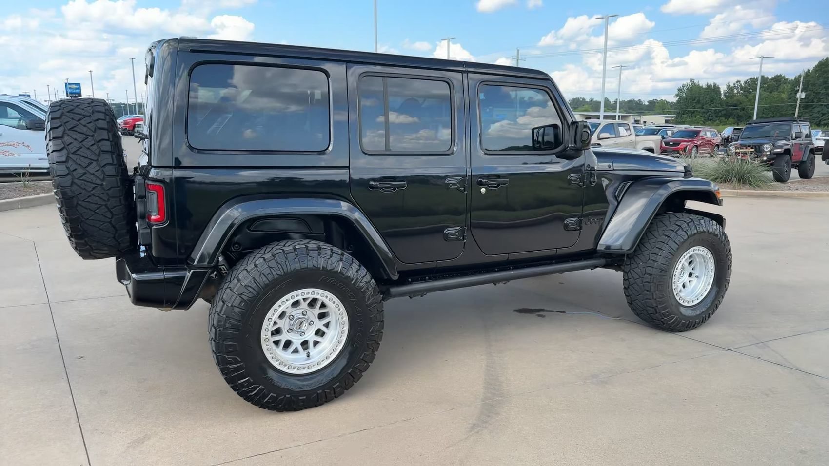 2020 Jeep Wrangler Unlimited High Altitude - Photo 9