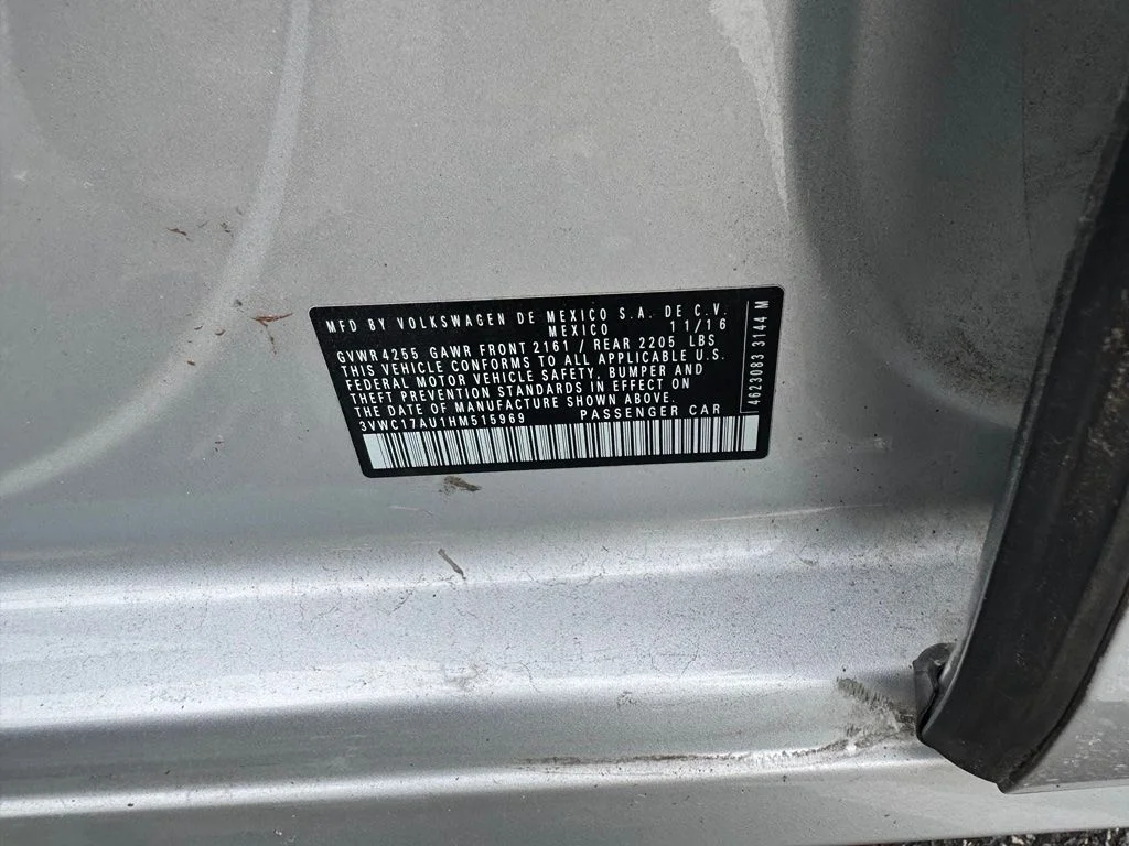 Used 2017 Silver Volkswagen  image 15