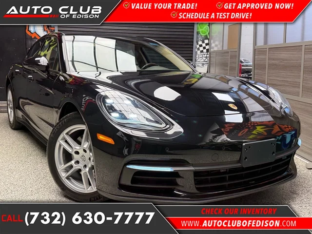 2018 Porsche Panamera 4 AWD photo