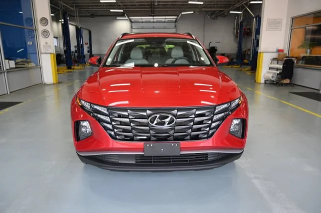 Used 2023 Calypso Red Hyundai SEL image 2