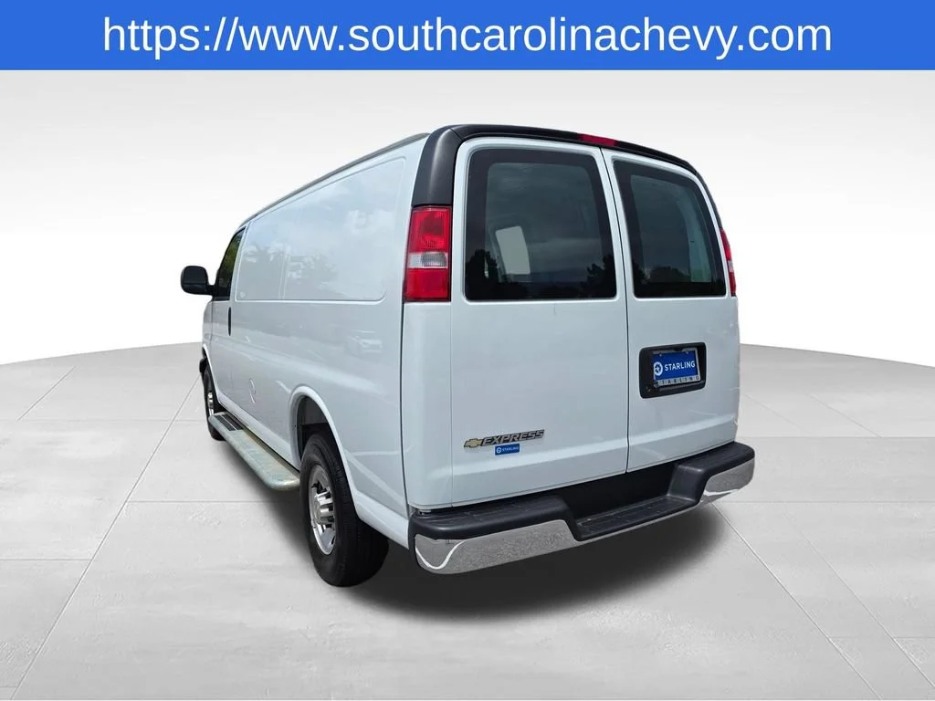 Used 2025 Summit White Chevrolet WT image 31