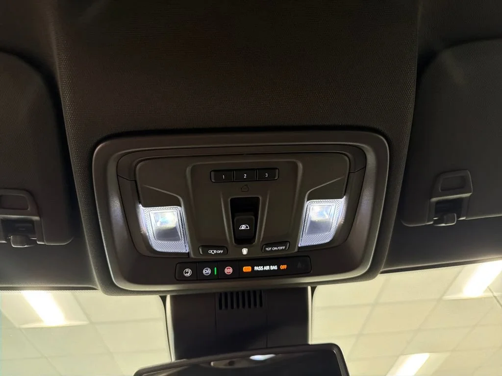 New 2026 Glacier White Tricoat GMC SLT image 16