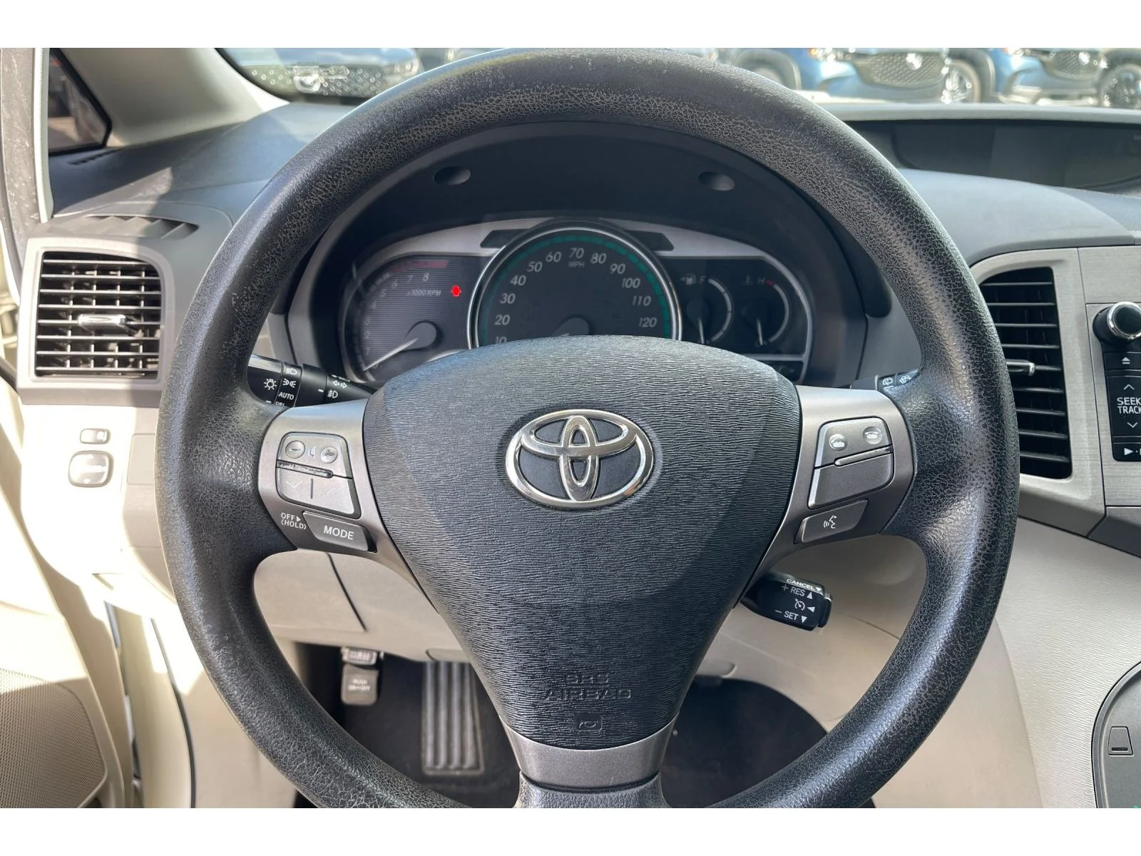 Used 2011 Blizzard Pearl Toyota Base image 32
