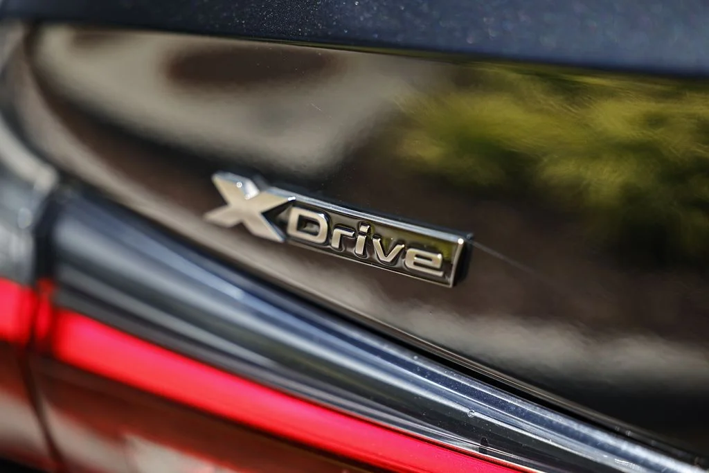 Used 2023 Black Sapphire Metallic BMW M440i xDrive image 9
