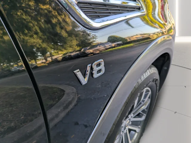 Used 2020 Black Nissan SL image 13