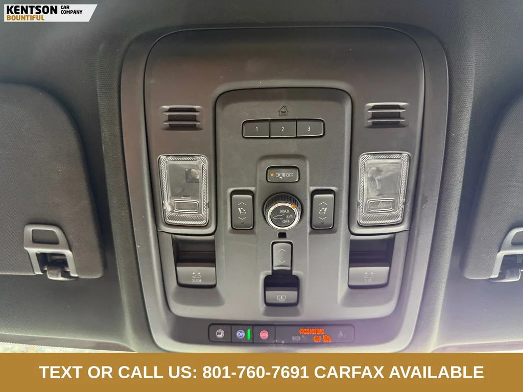 Used 2022 Black GMC Denali image 27
