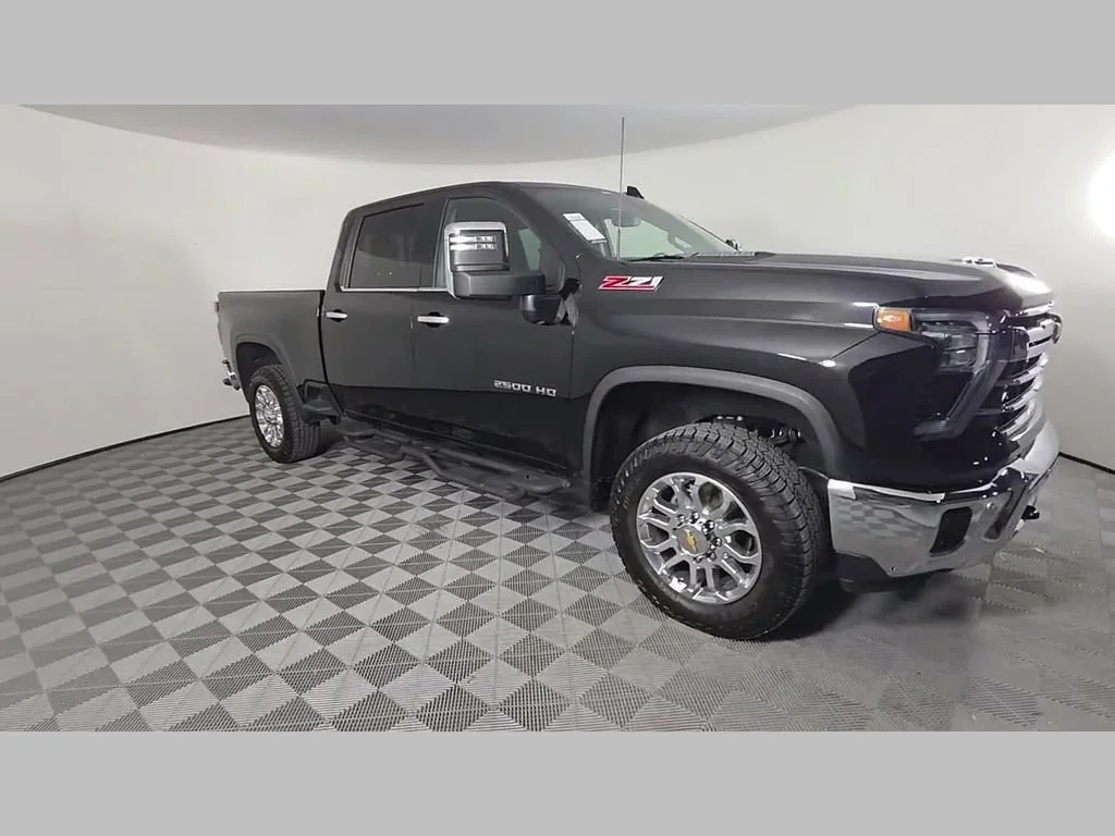 Used 2025 Black Chevrolet LTZ image 56